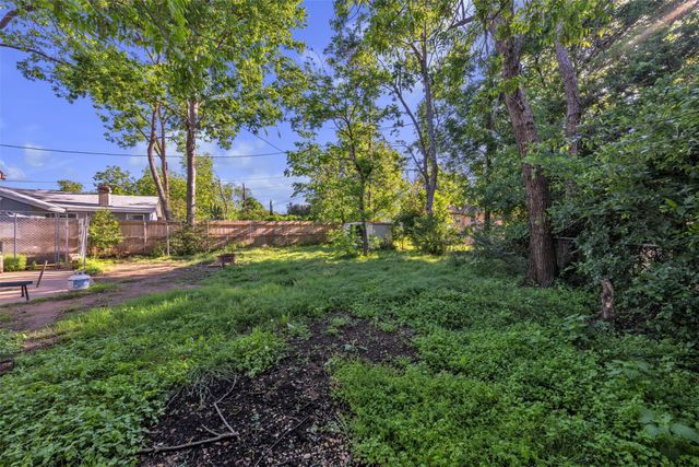 419 Joyce Street, Arlington, TX 76010