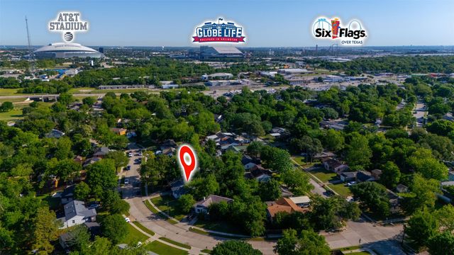 419 Joyce Street, Arlington, TX 76010