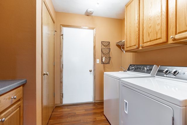 160 Nelson Parkway 160, Cherry Valley, IL 61016