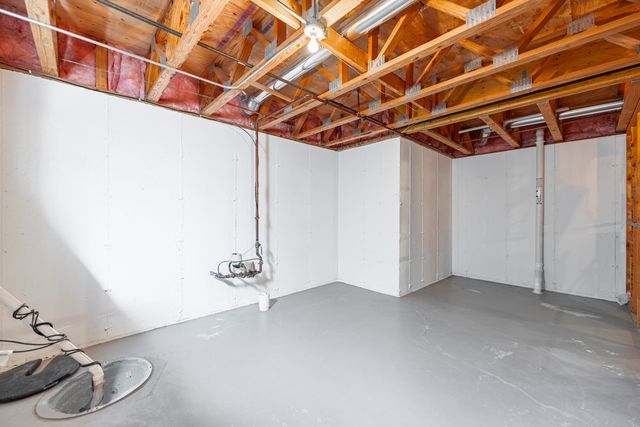 160 Nelson Parkway 160, Cherry Valley, IL 61016