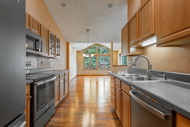 160 Nelson Parkway 160, Cherry Valley, IL 61016