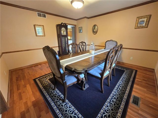 1502 Hillcrest Court, Atchison, KS 66002