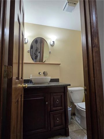 1502 Hillcrest Court, Atchison, KS 66002