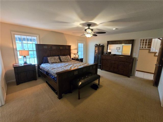 1502 Hillcrest Court, Atchison, KS 66002