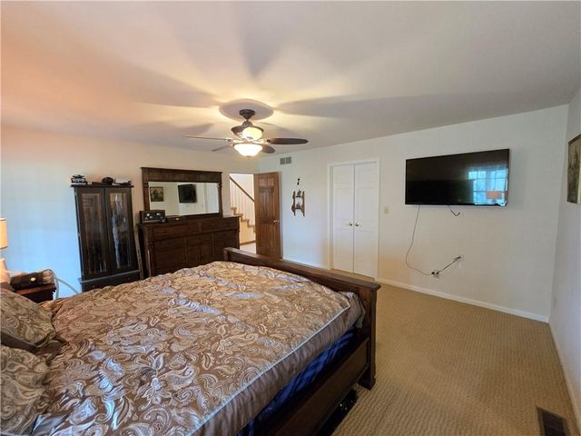 1502 Hillcrest Court, Atchison, KS 66002