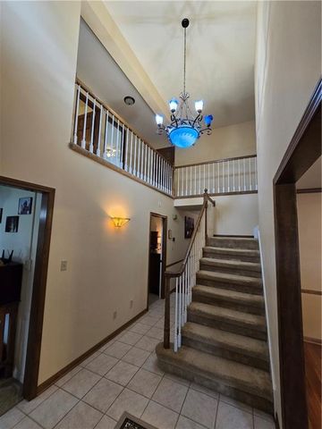 1502 Hillcrest Court, Atchison, KS 66002