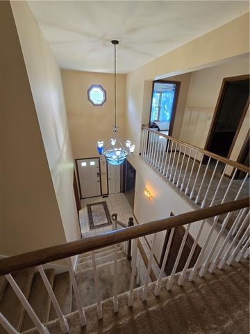 1502 Hillcrest Court, Atchison, KS 66002