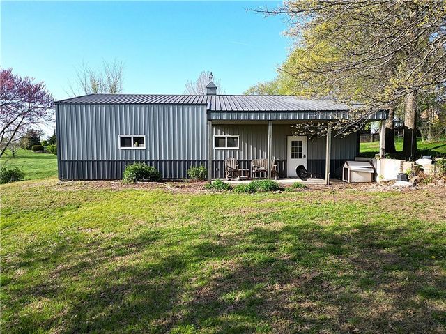 1502 Hillcrest Court, Atchison, KS 66002