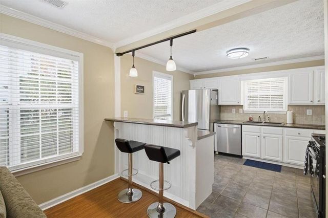 1418 Shiloh NW Way, Kennesaw, GA 30144