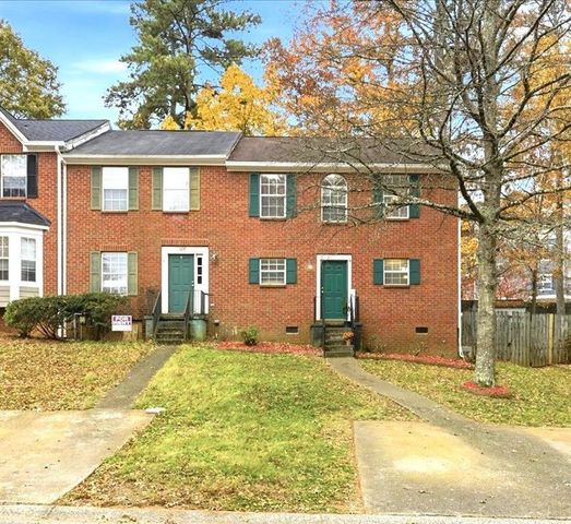 1418 Shiloh NW Way, Kennesaw, GA 30144