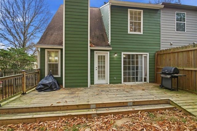 1418 Shiloh NW Way, Kennesaw, GA 30144