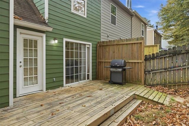 1418 Shiloh NW Way, Kennesaw, GA 30144