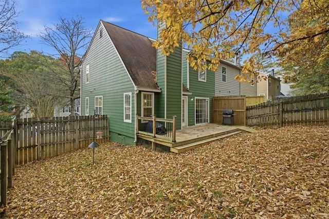 1418 Shiloh NW Way, Kennesaw, GA 30144