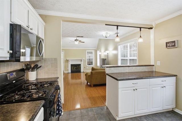 1418 Shiloh NW Way, Kennesaw, GA 30144