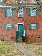 1418 Shiloh NW Way, Kennesaw, GA 30144