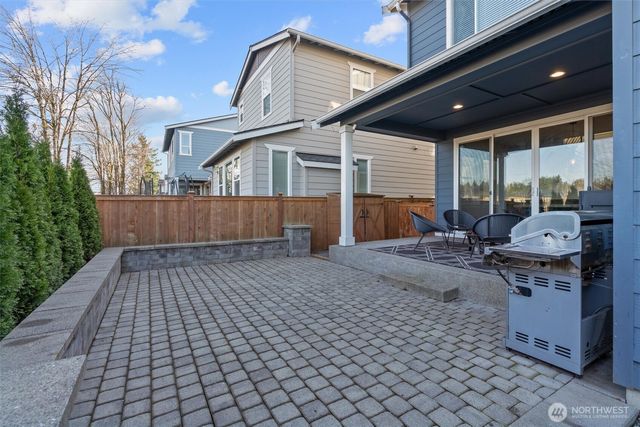 26924 237th Place SE, Maple Valley, WA 98038