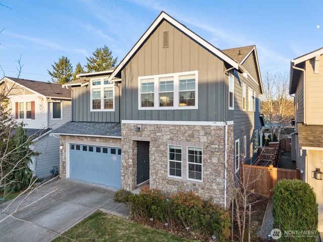 26924 237th Place SE, Maple Valley, WA 98038