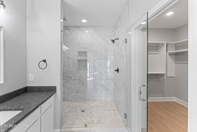 826 Sophie Drive, Greenback, TN 37742