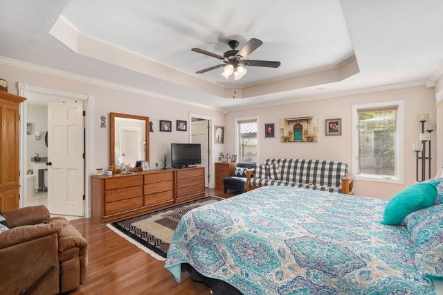 876 W Kingsway Drive, Springfield, MO 65810