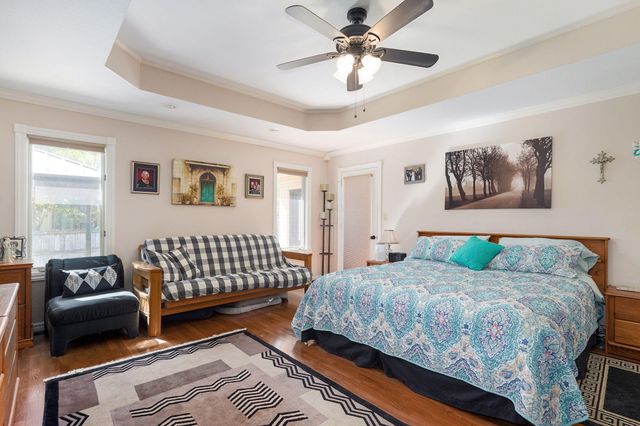 876 W Kingsway Drive, Springfield, MO 65810