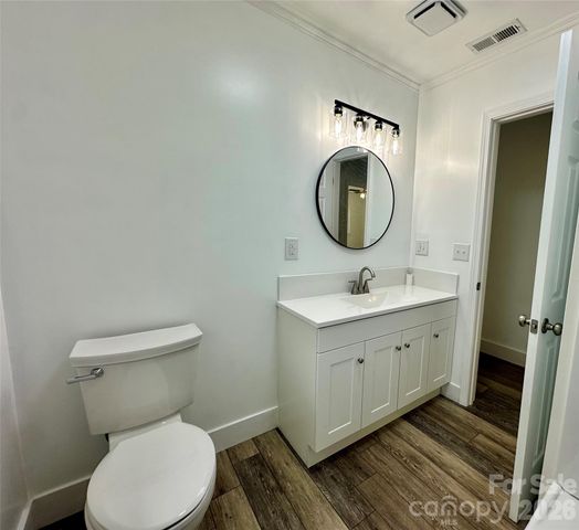 8855 Bugger Hollow Road, Newland, NC 28652