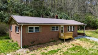 8855 Bugger Hollow Road, Newland, NC 28652