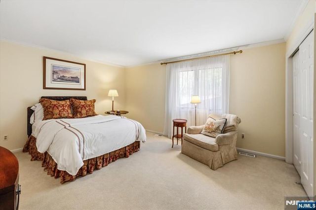 134 Fisher Road, Mahwah, NJ 07430