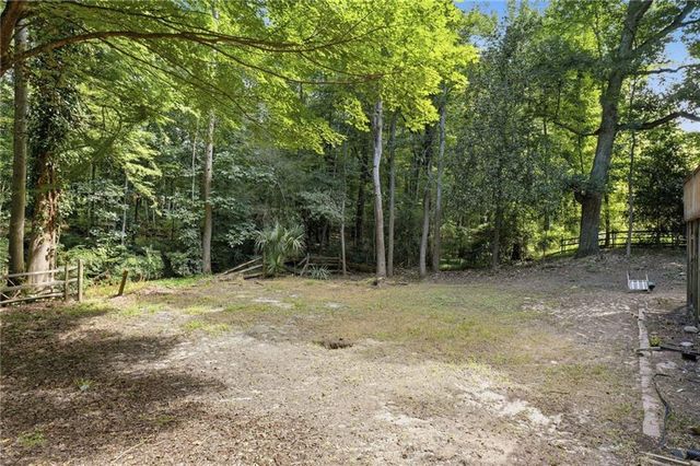 150 Windsor Drive, Fayetteville, GA 30215