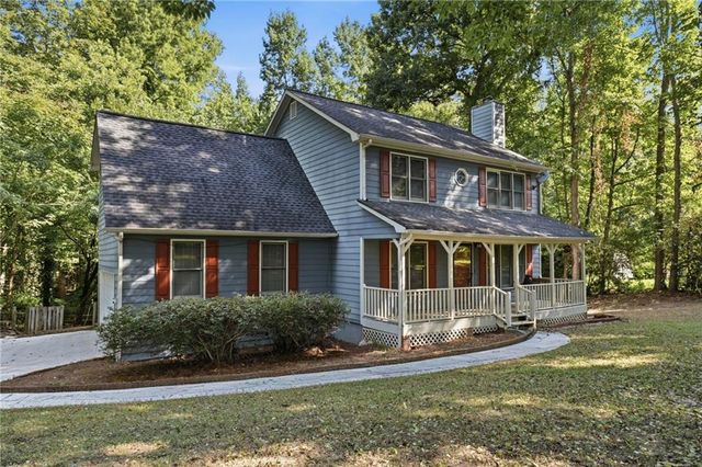 150 Windsor Drive, Fayetteville, GA 30215