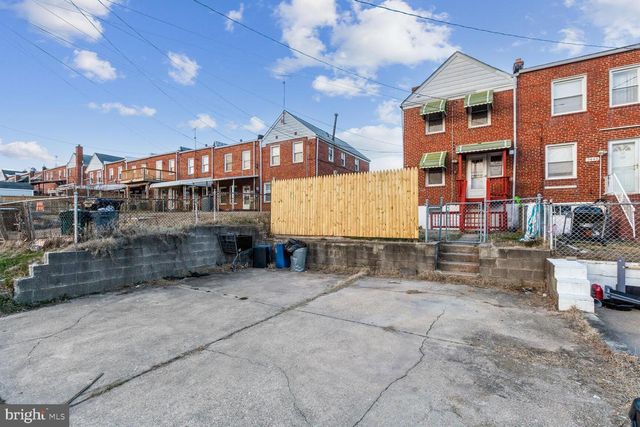7443 HOLABIRD AVE, Dundalk, MD 21222