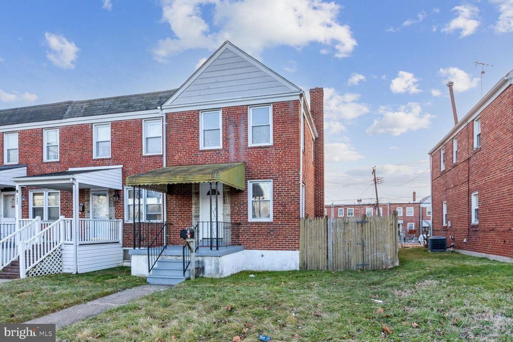 7443 HOLABIRD AVE, Dundalk, MD 21222
