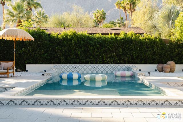625 S Camino Real, Palm Springs, CA 92264