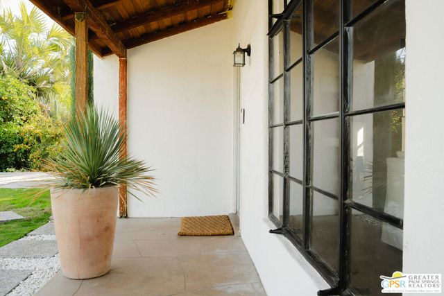 625 S Camino Real, Palm Springs, CA 92264