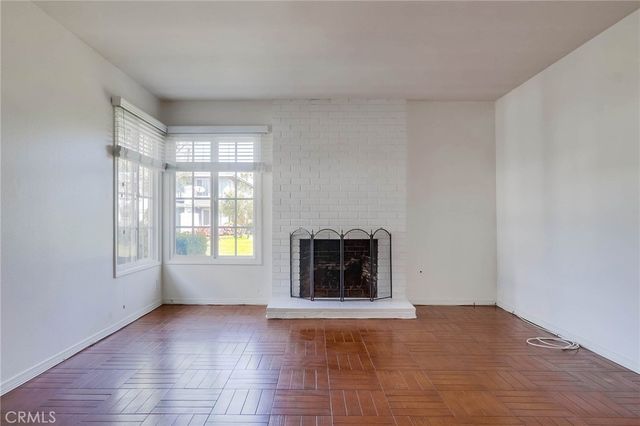 1845 Anaheim Avenue 16C, Costa Mesa, CA 92627