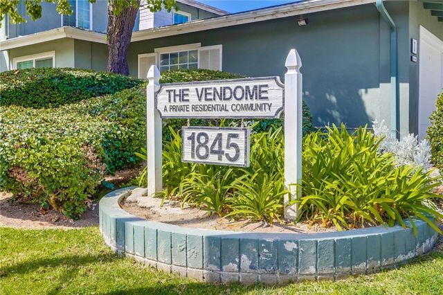 1845 Anaheim Avenue 16C, Costa Mesa, CA 92627