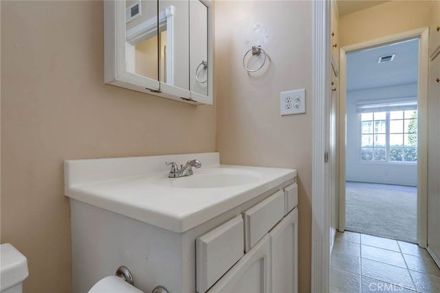 1845 Anaheim Avenue 16C, Costa Mesa, CA 92627