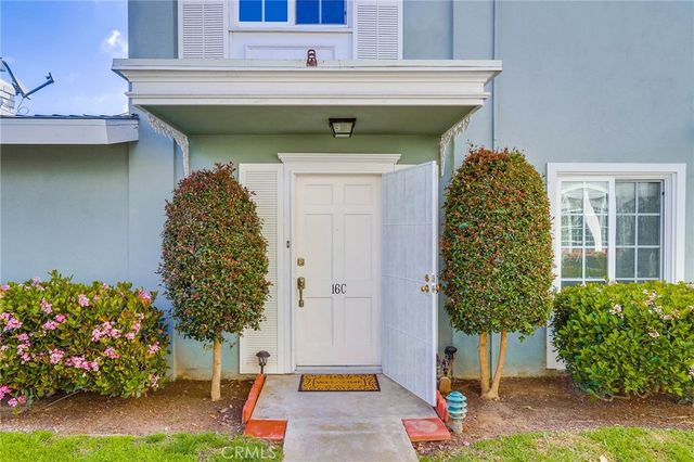 1845 Anaheim Avenue 16C, Costa Mesa, CA 92627
