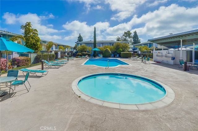1845 Anaheim Avenue 16C, Costa Mesa, CA 92627