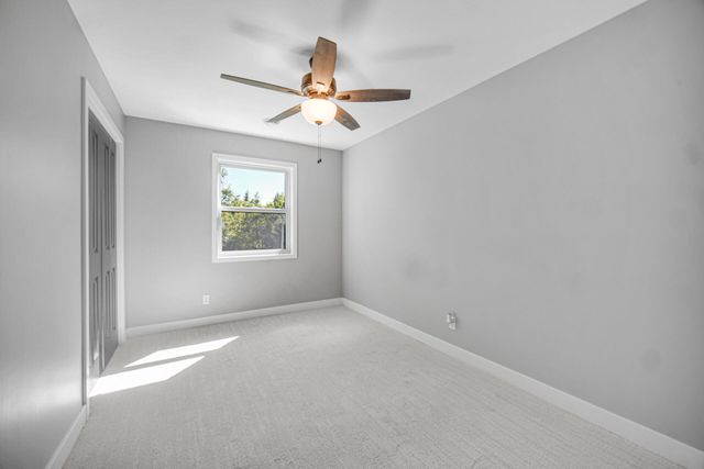 564 W 250 S, Hebron, IN 46341