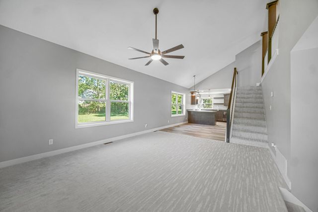 564 W 250 S, Hebron, IN 46341