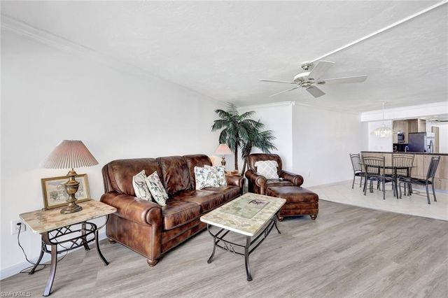 320 Seaview CT 804, Marco Island, FL 34145