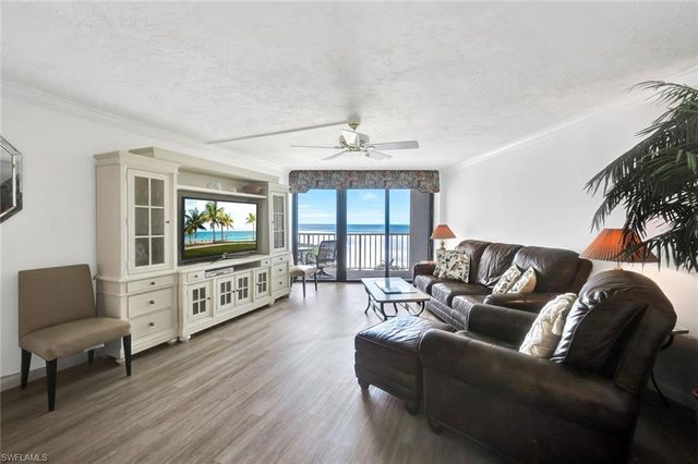 320 Seaview CT 804, Marco Island, FL 34145