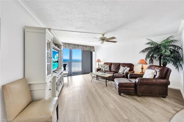 320 Seaview CT 804, Marco Island, FL 34145