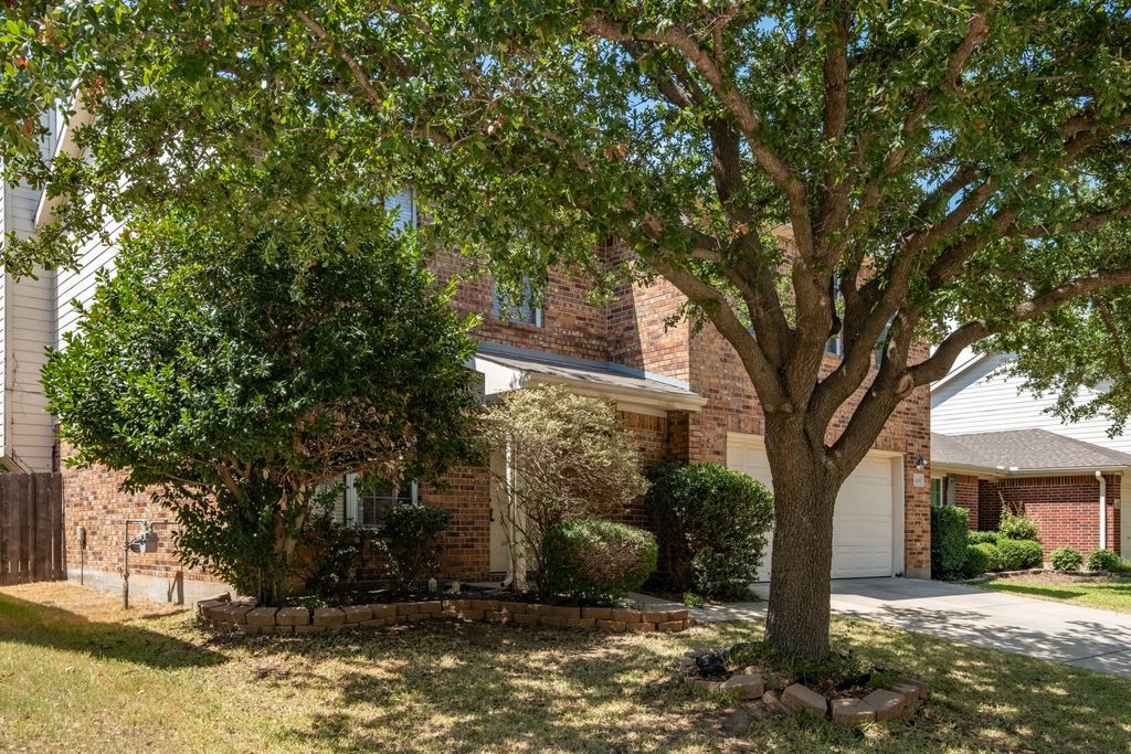 13249 Elmhurst Drive, Fort Worth, TX 76244 — photo 2