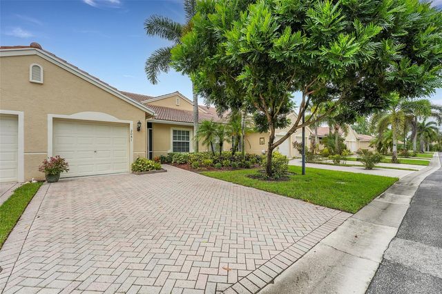 2041 Stonington Terrace, West Palm Beach, FL 33411