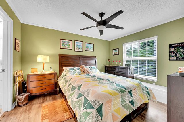 2041 Stonington Terrace, West Palm Beach, FL 33411