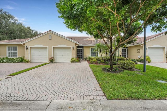 2041 Stonington Terrace, West Palm Beach, FL 33411