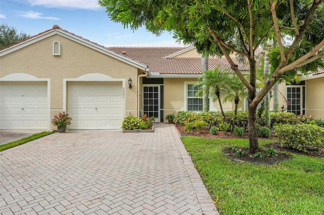 2041 Stonington Terrace, West Palm Beach, FL 33411