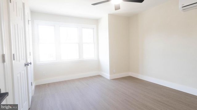 5981 N 21ST ST, Philadelphia, PA 19138