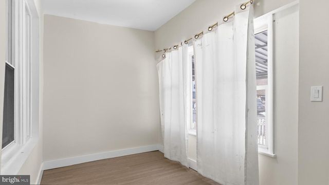 5981 N 21ST ST, Philadelphia, PA 19138